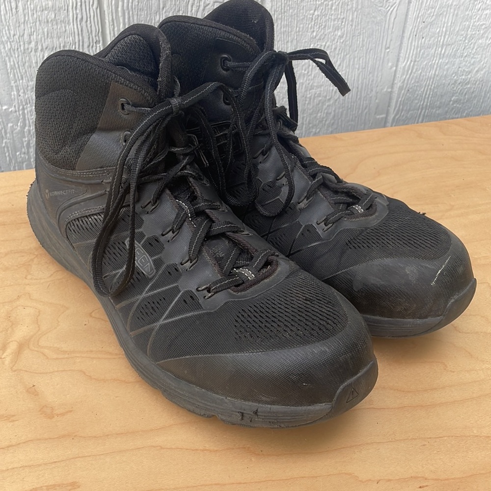 KEEN Vista Energy Mid Carbon Fiber Composite Toe Work Boot size 13 EE